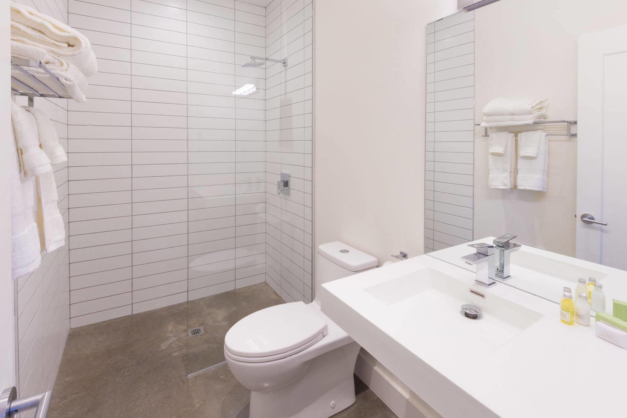 Quarterdeck Beachside Villas & Lofts Summerville Centre Luaran gambar